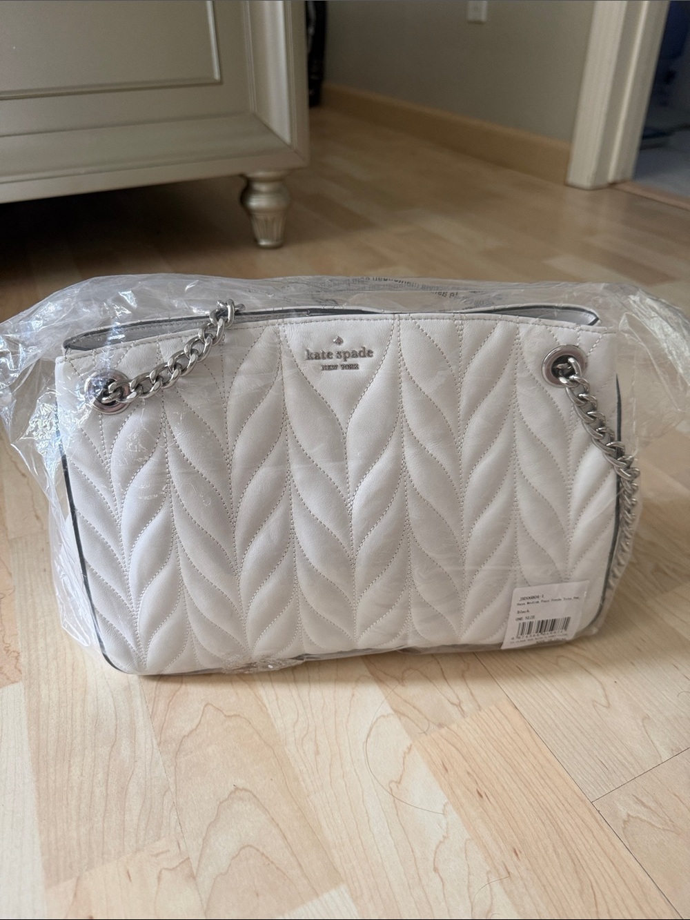 kate spade Quilted white Shoulder Bag with Silver Chain